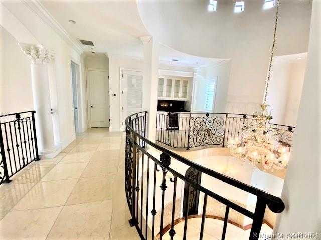 Small Image of 13999 OLD CUTLER RD, Palmetto Bay Number 26