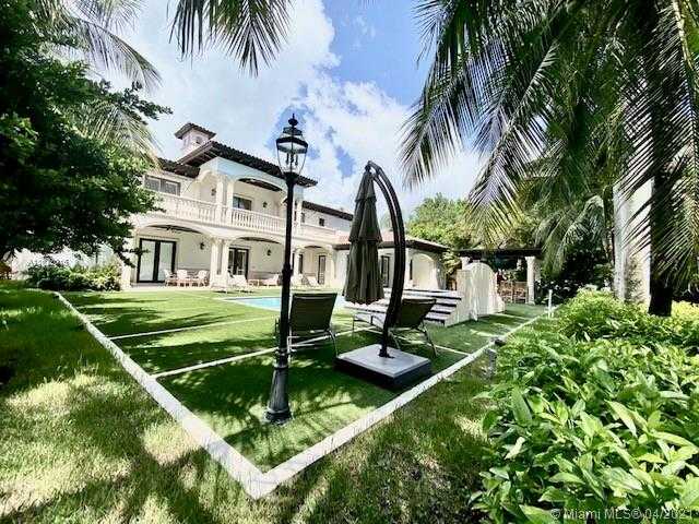 Small Image of 13999 OLD CUTLER RD, Palmetto Bay Number 57