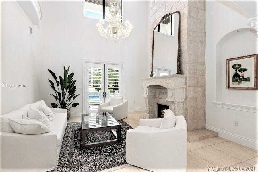 Small Image of 13999 OLD CUTLER RD, Palmetto Bay Number 7
