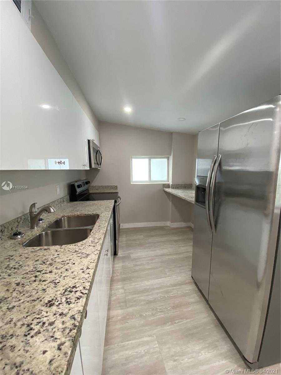 Small Image of 6022 SOUTH WEST 40TH CT, Miramar Number 14