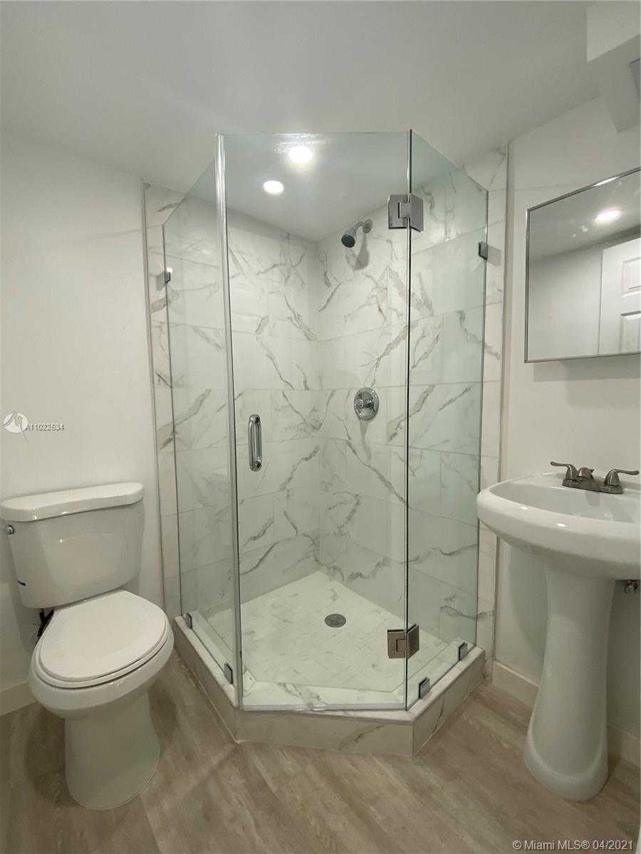 Small Image of 6022 SOUTH WEST 40TH CT, Miramar Number 5