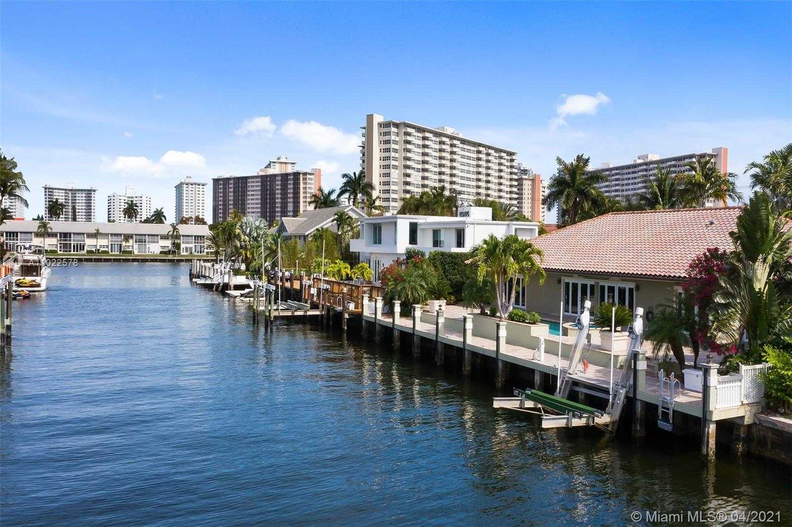 Small Image of 2857 NORTH EAST 36TH ST, Fort Lauderdale Number 15