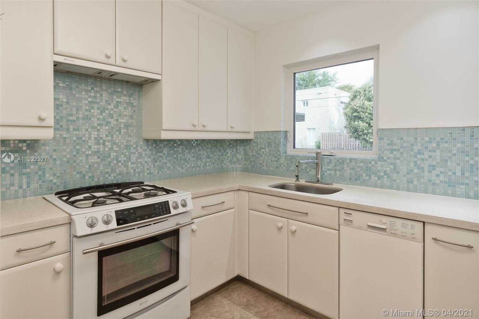 Small Image of 61 NORTH EAST 88TH ST, El Portal Number 20