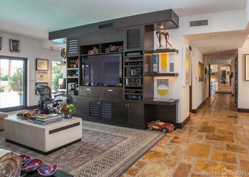 Small Image of 4933 NORTH WEST 94TH DORAL PL, Doral Number 15