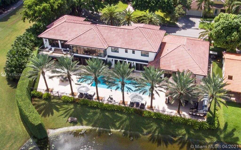 Small Image of 4933 NORTH WEST 94TH DORAL PL, Doral Number 3