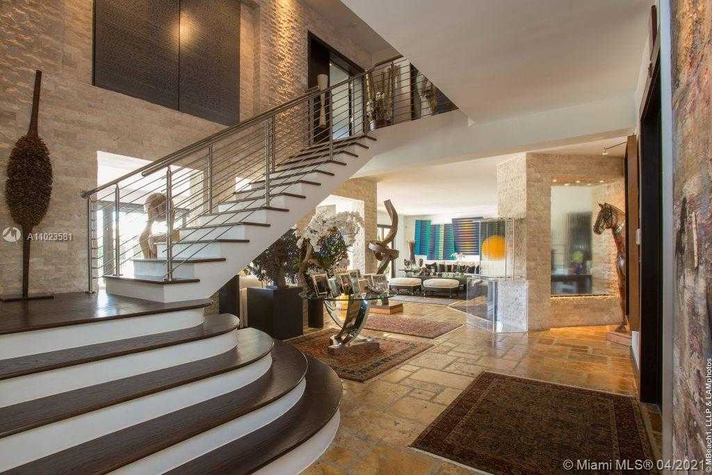 Small Image of 4933 NORTH WEST 94TH DORAL PL, Doral Number 35