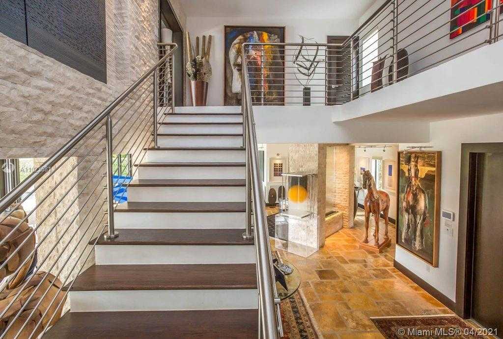 Small Image of 4933 NORTH WEST 94TH DORAL PL, Doral Number 36