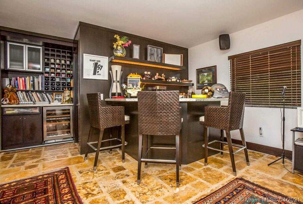 Small Image of 4933 NORTH WEST 94TH DORAL PL, Doral Number 80