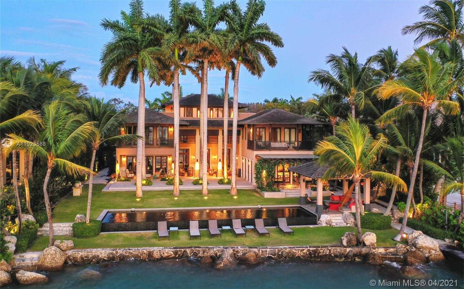 Small Image of 9 HARBOR POINT, Key Biscayne Number 2