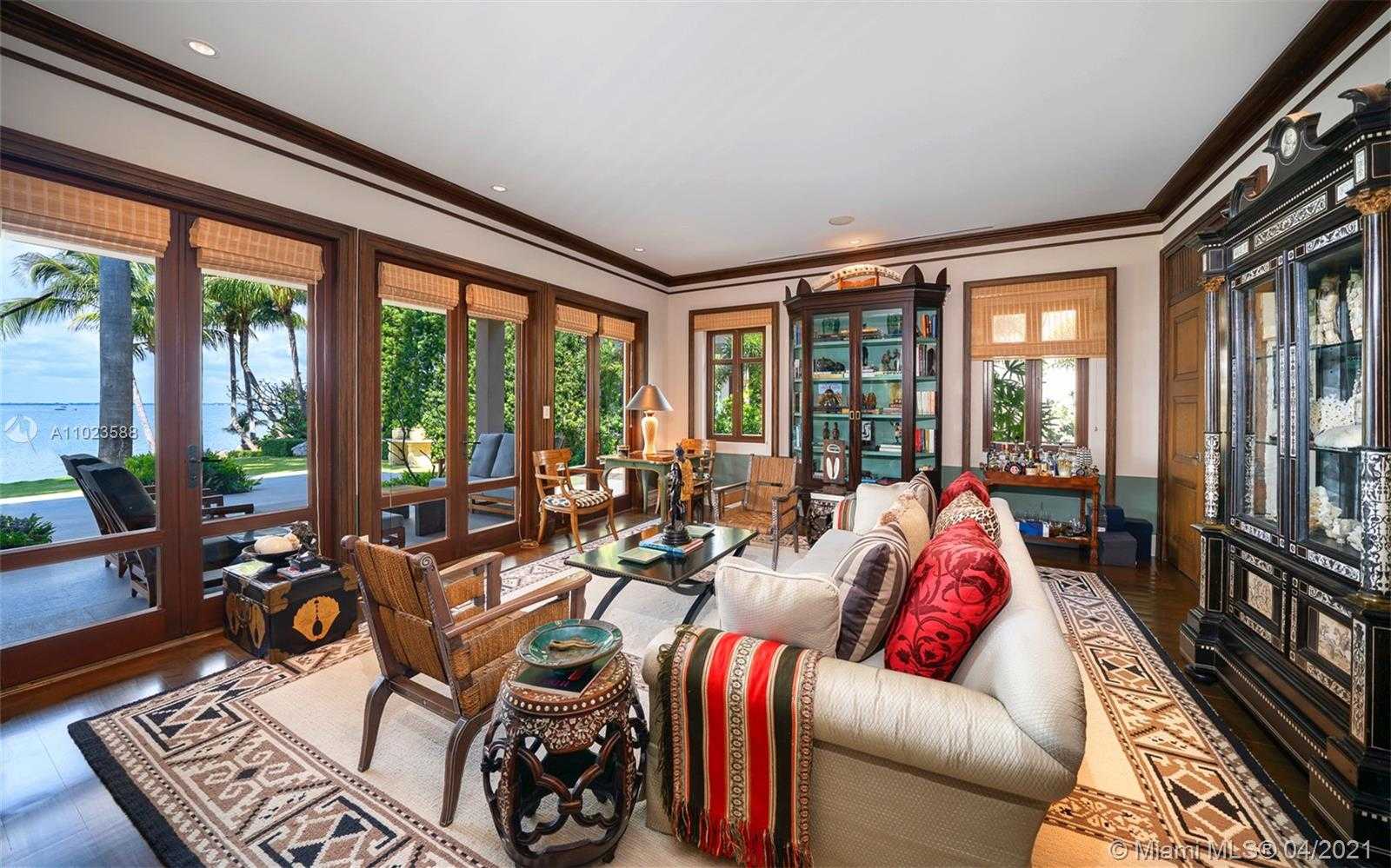 Small Image of 9 HARBOR POINT, Key Biscayne Number 8