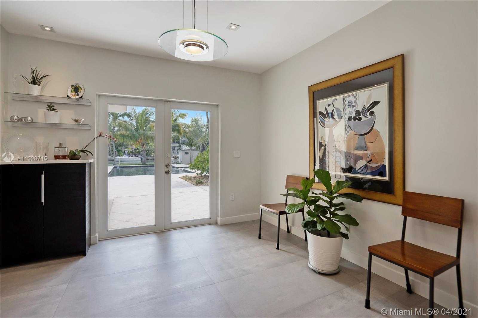 Small Image of 2104 NORTH EAST 124TH ST, North Miami Number 16