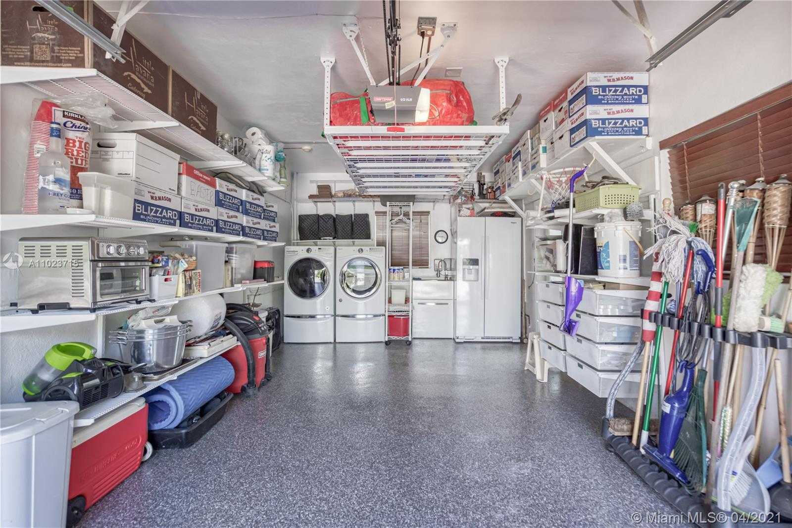 Small Image of 2104 NORTH EAST 124TH ST, North Miami Number 21