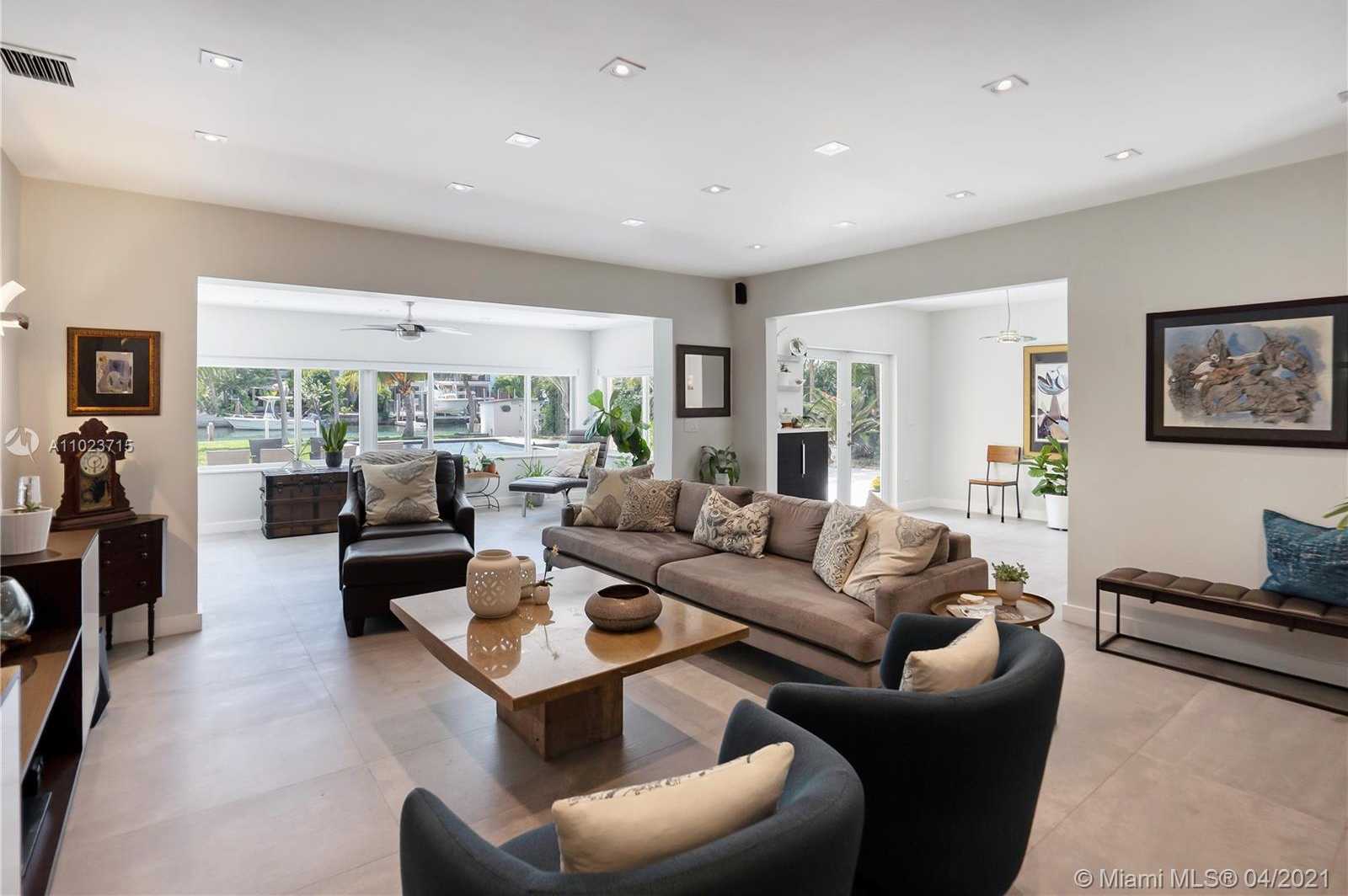 Small Image of 2104 NORTH EAST 124TH ST, North Miami Number 6