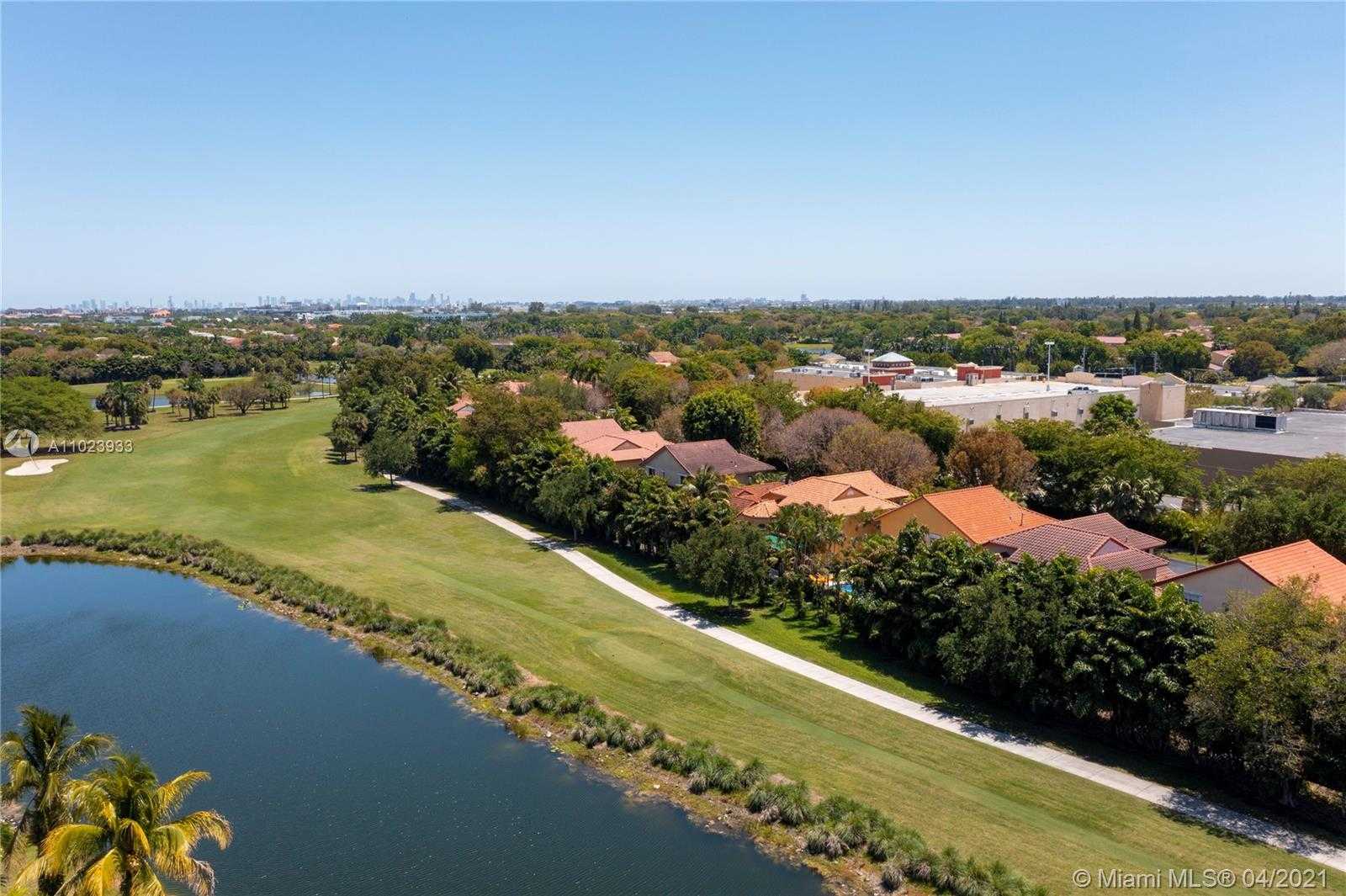 Small Image of 10535 NORTH WEST 43RD TER, Doral Number 49