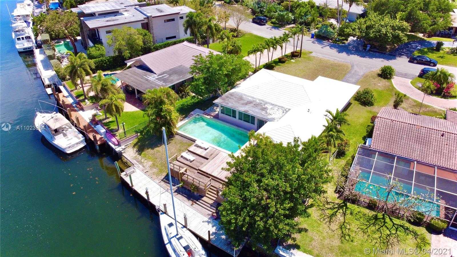 Small Image of 2715 NORTH EAST 23RD CT, Pompano Beach Number 4