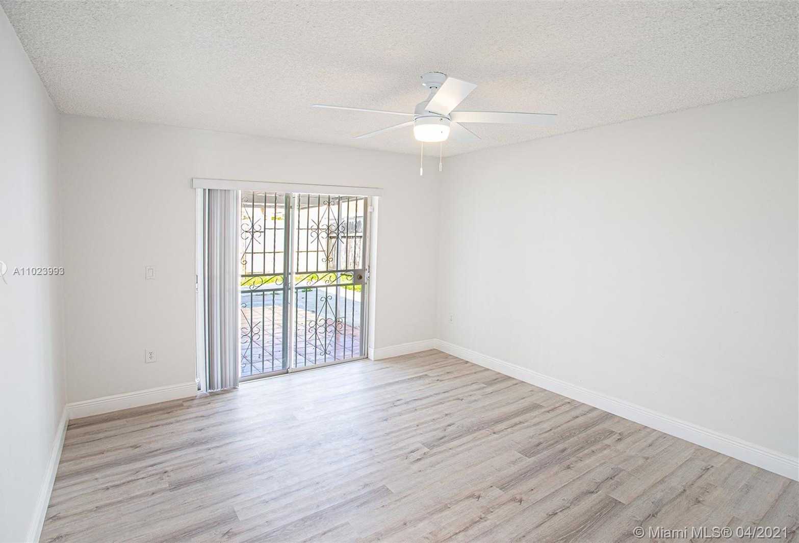 Small Image of 4310 WEST 10TH CT, Hialeah Number 18