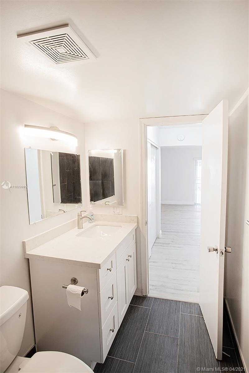 Small Image of 4310 WEST 10TH CT, Hialeah Number 26