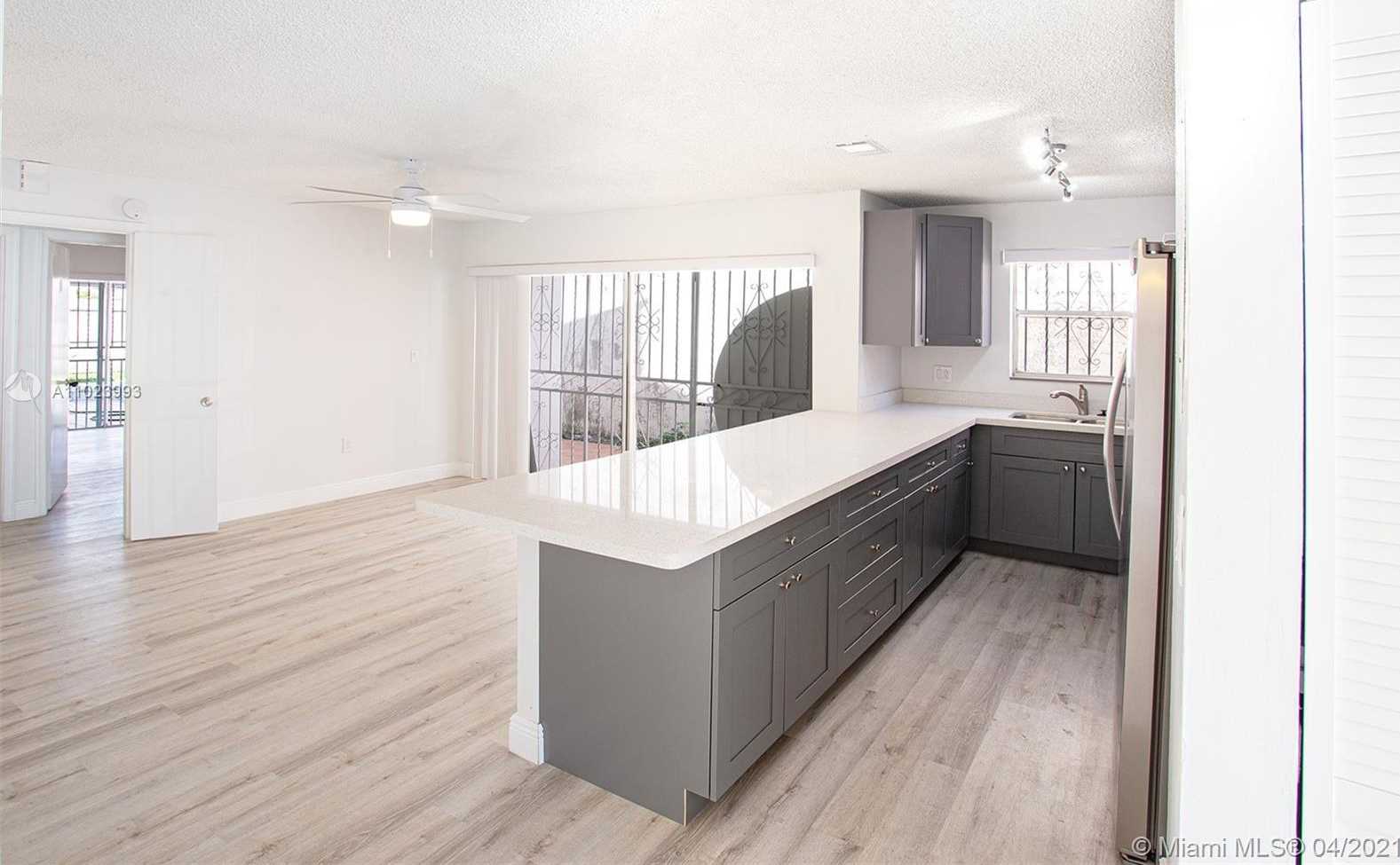 Small Image of 4310 WEST 10TH CT, Hialeah Number 9