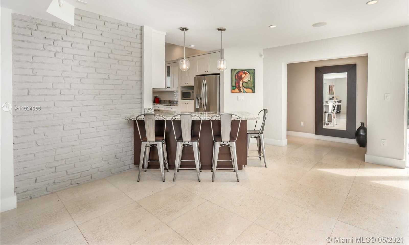 Small Image of 5701 MICHELANGELO ST, Coral Gables Number 13