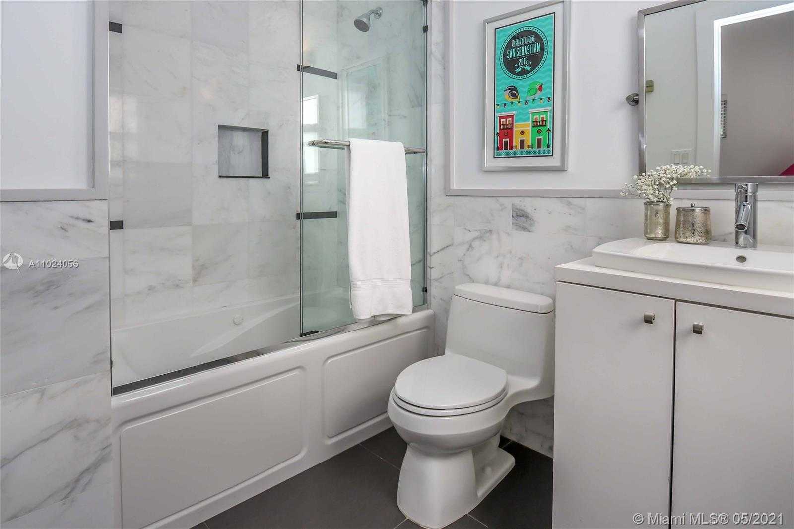 Small Image of 5701 MICHELANGELO ST, Coral Gables Number 23