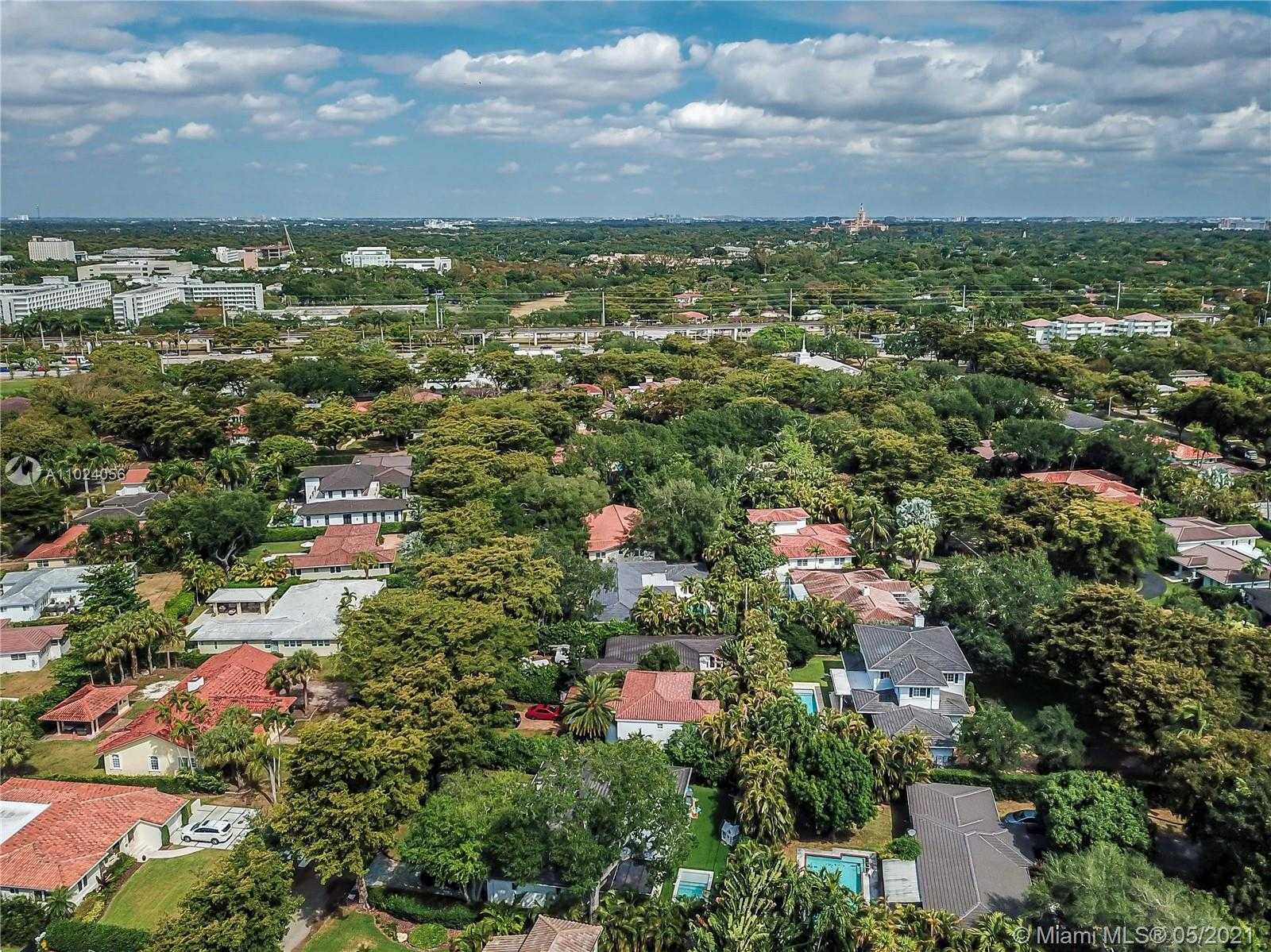 Small Image of 5701 MICHELANGELO ST, Coral Gables Number 36