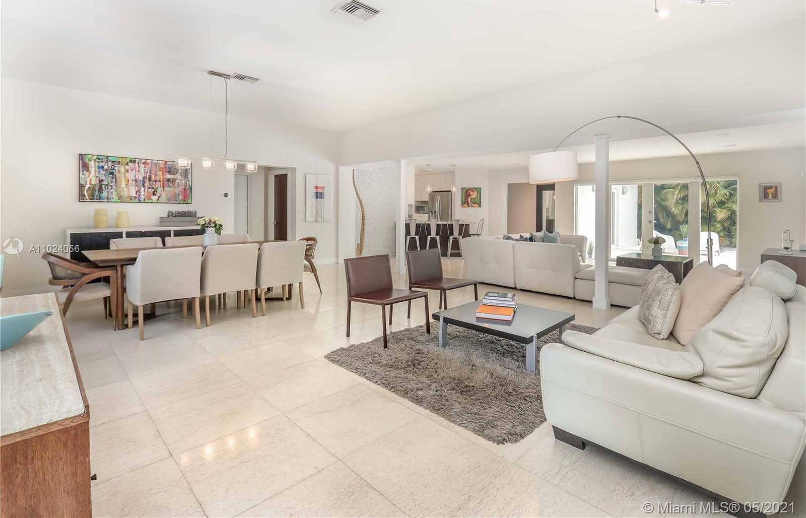 Small Image of 5701 MICHELANGELO ST, Coral Gables Number 5