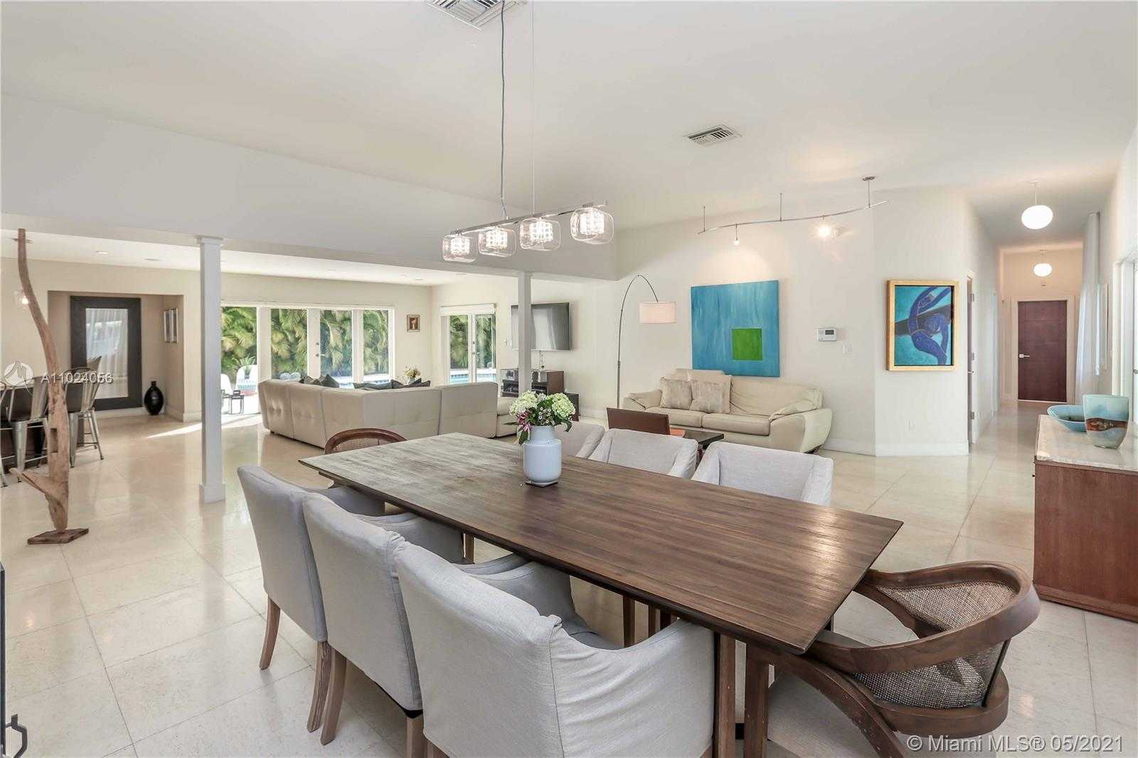 Small Image of 5701 MICHELANGELO ST, Coral Gables Number 6