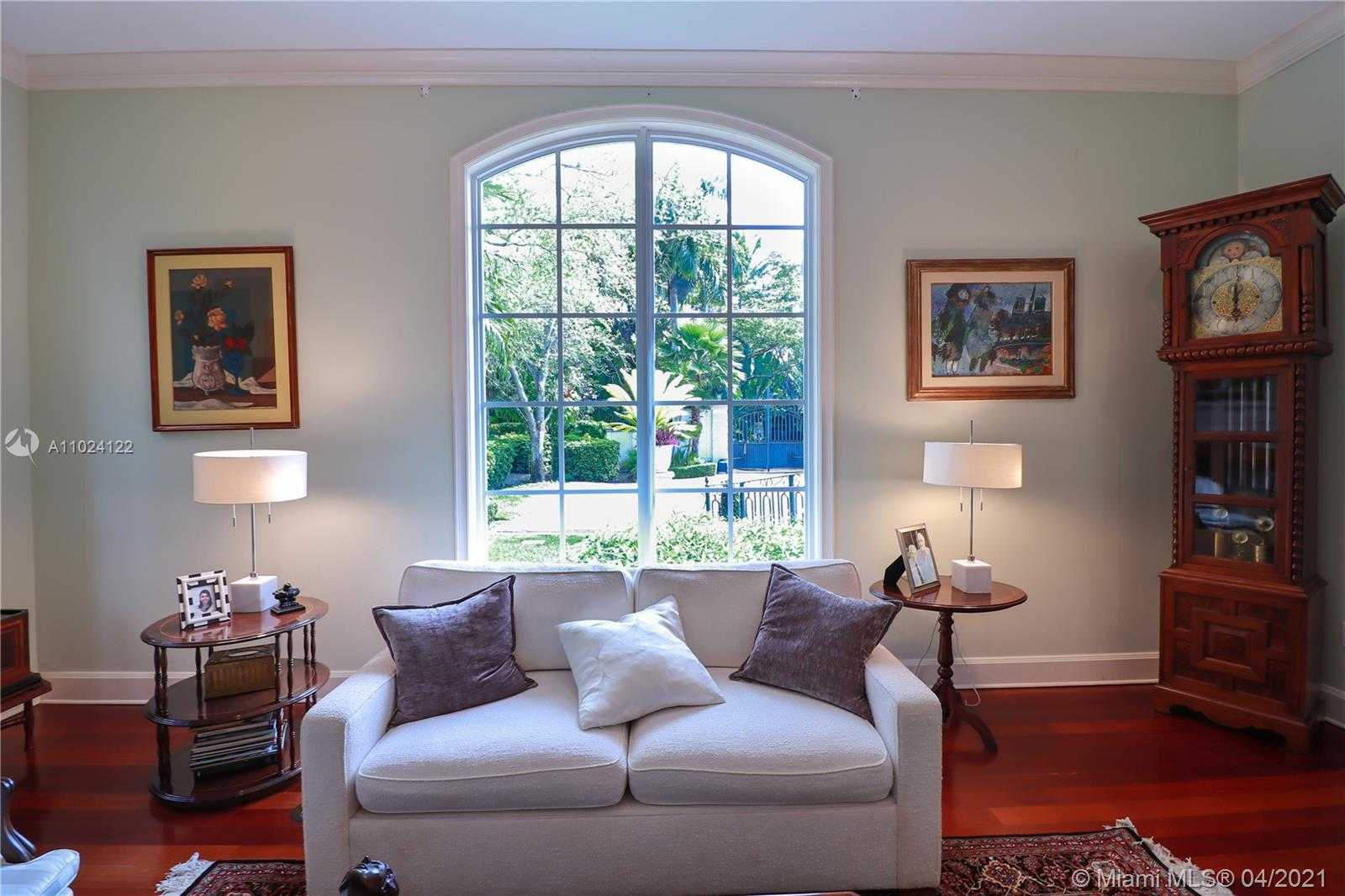 Small Image of 9780 WEST SUBURBAN DR, Pinecrest Number 20