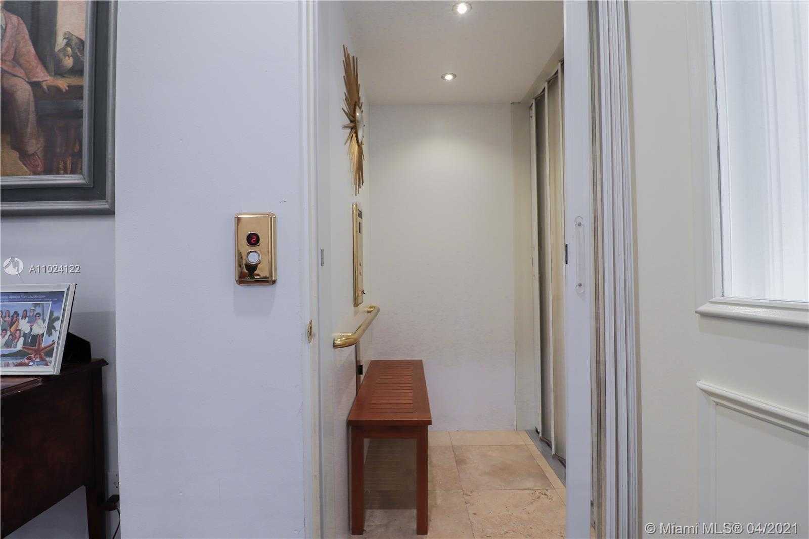 Small Image of 9780 WEST SUBURBAN DR, Pinecrest Number 29