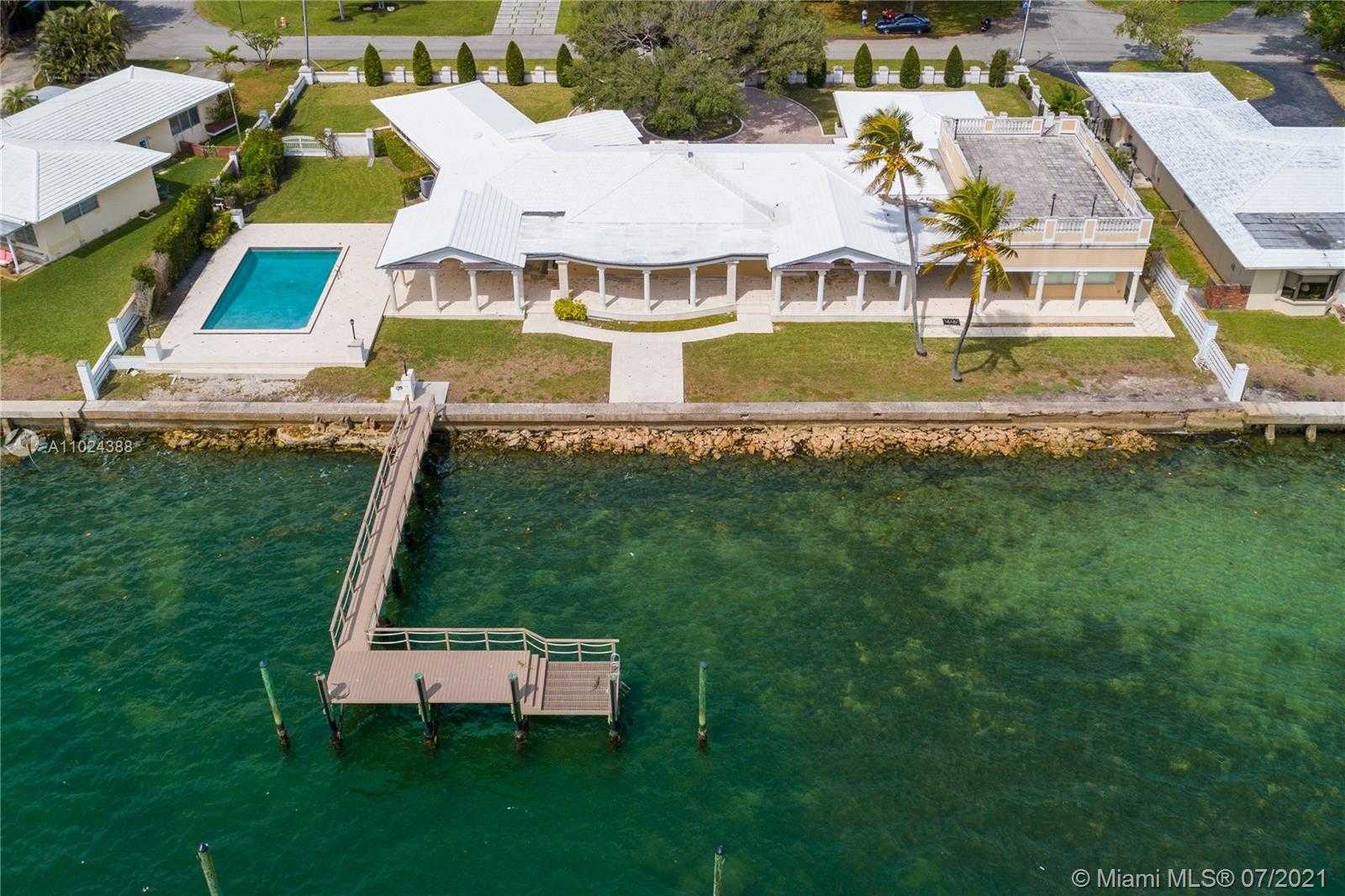 Small Image of 9767 NORTH EAST 13TH AVE, Miami Shores Number 2