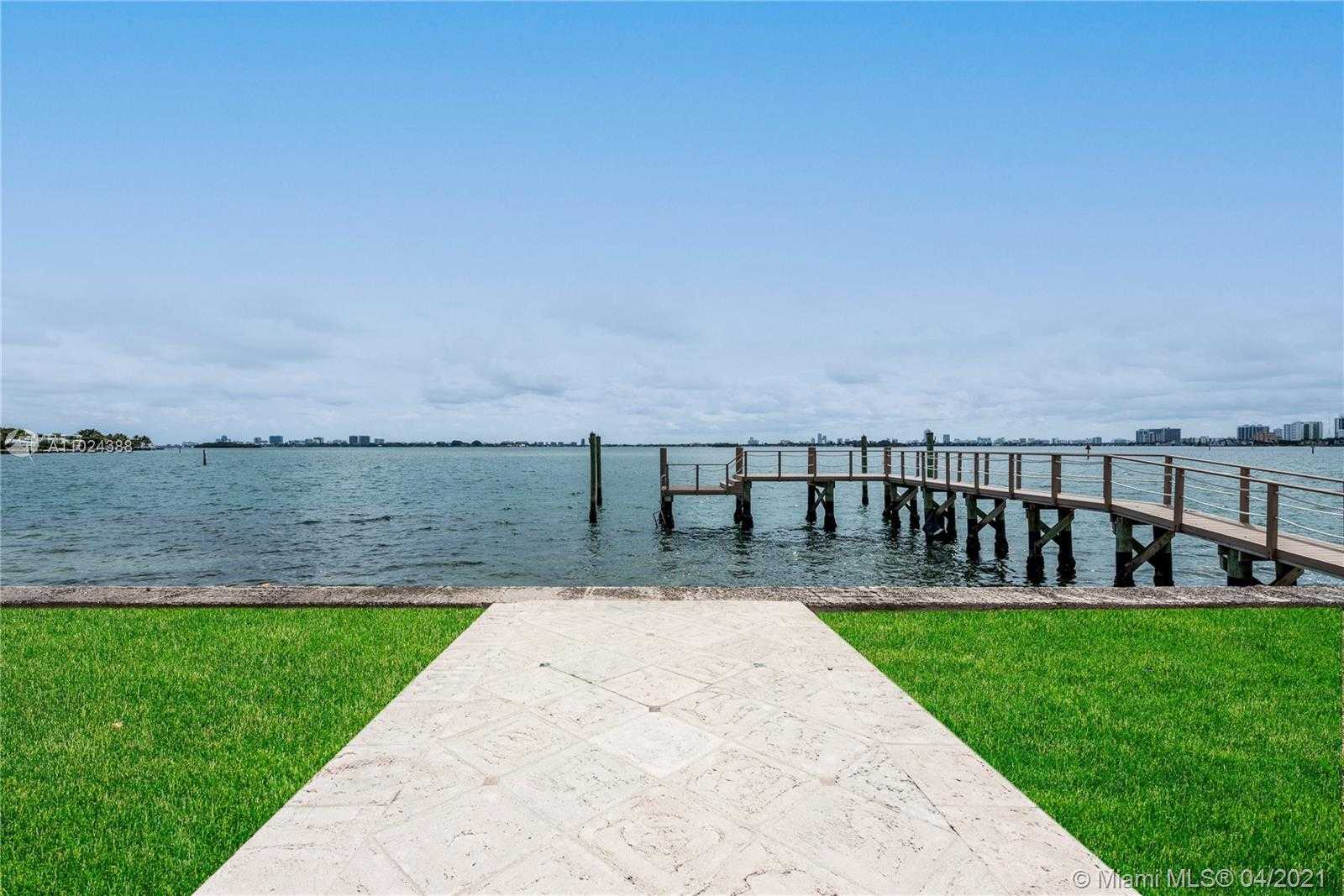 Small Image of 9767 NORTH EAST 13TH AVE, Miami Shores Number 5