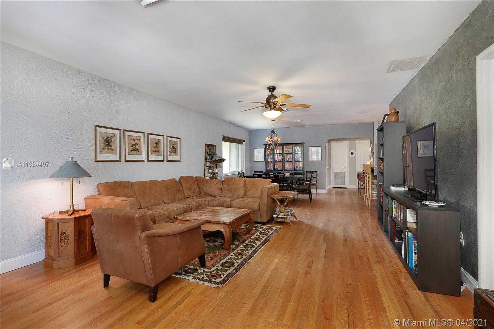 Small Image of 615 NORTH EAST 55TH TER, Miami Number 3