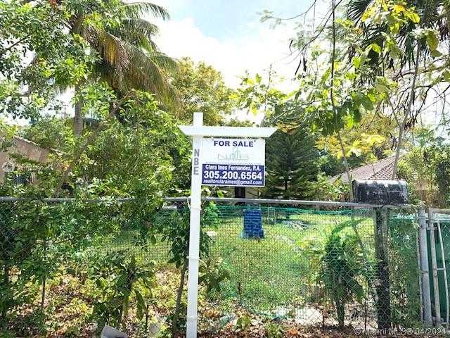 Small Image of 64 NORTH WEST 32ND ST, Miami Number 3