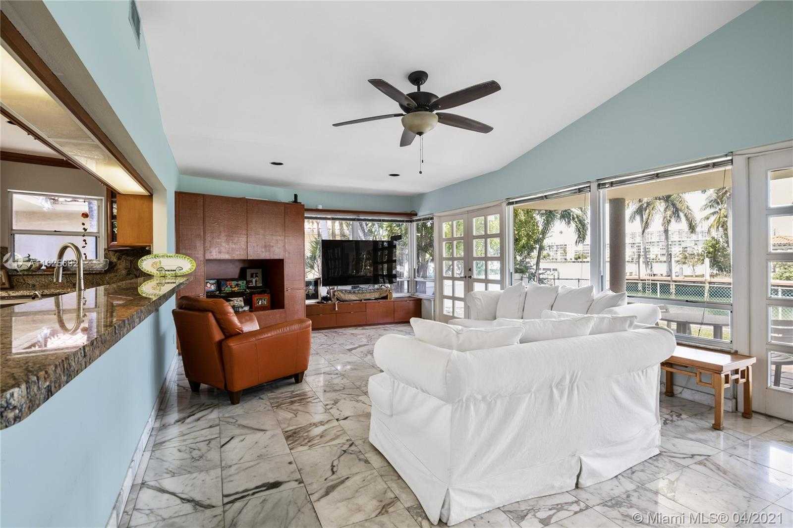 Small Image of 3229 NORTH EAST 169TH ST, North Miami Beach Number 11
