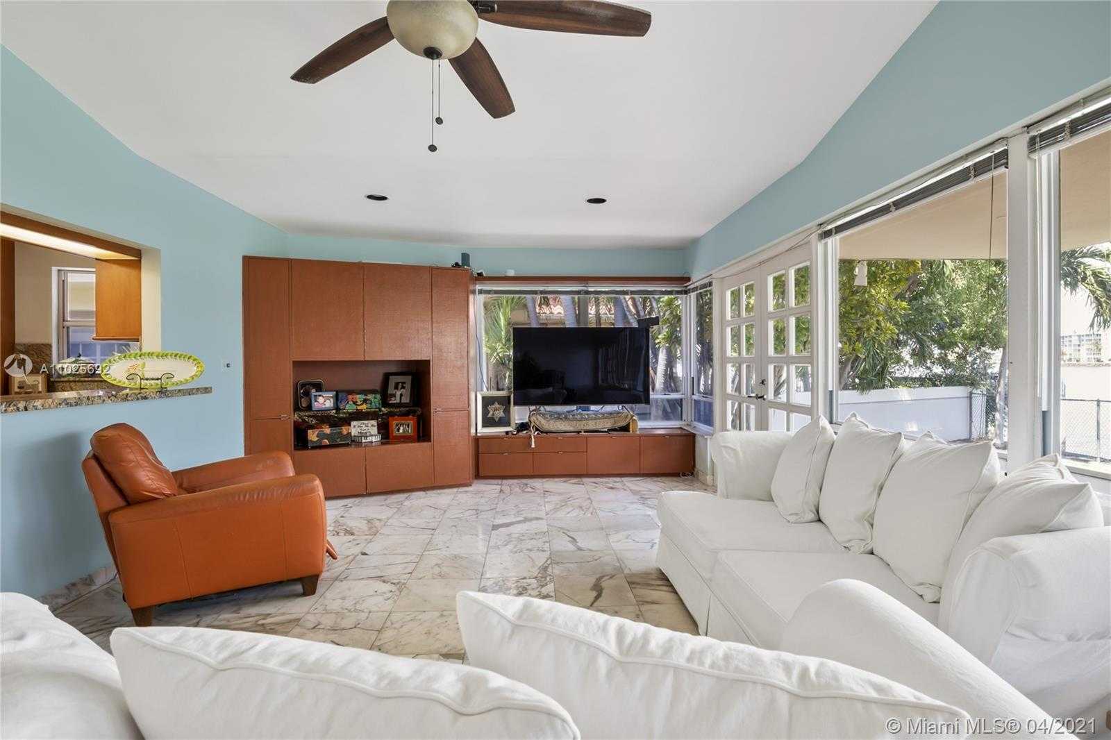 Small Image of 3229 NORTH EAST 169TH ST, North Miami Beach Number 12