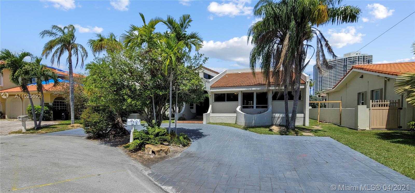 Small Image of 3229 NORTH EAST 169TH ST, North Miami Beach Number 31