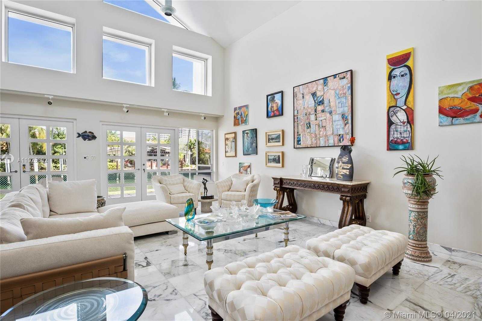 Small Image of 3229 NORTH EAST 169TH ST, North Miami Beach Number 6