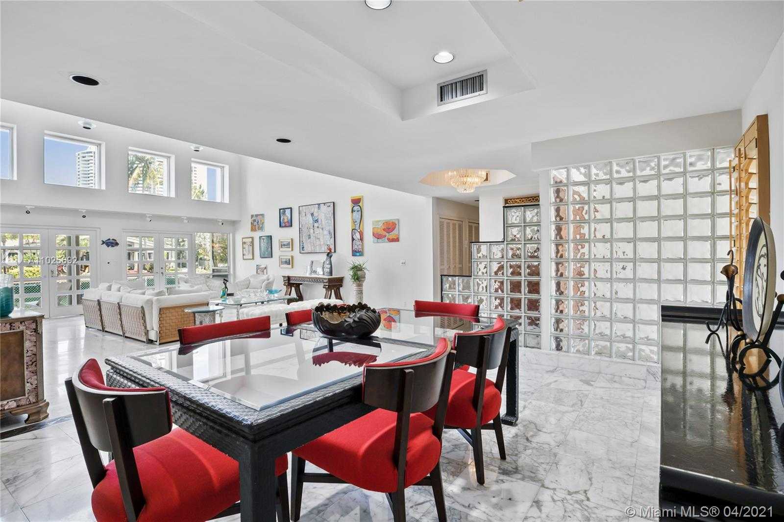 Small Image of 3229 NORTH EAST 169TH ST, North Miami Beach Number 9