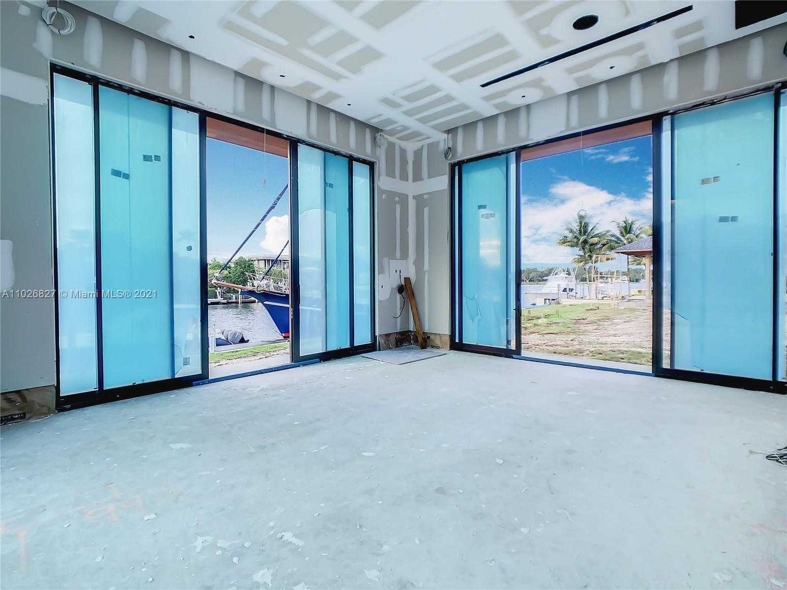 Small Image of 390 CASUARINA CONCOURSE, Coral Gables Number 20