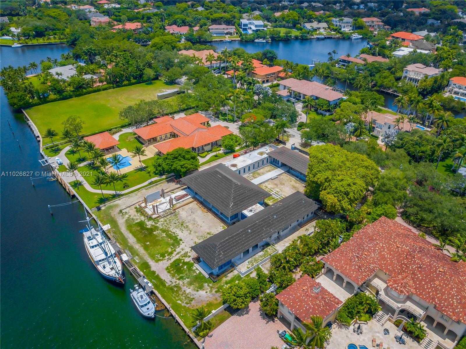 Small Image of 390 CASUARINA CONCOURSE, Coral Gables Number 3