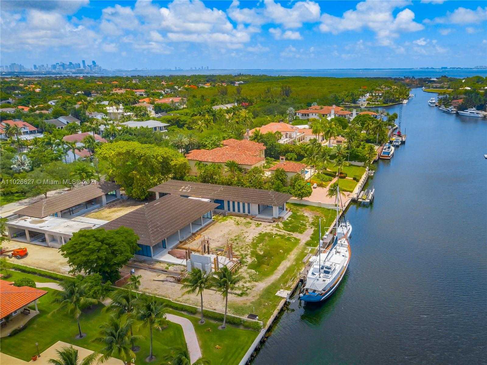 Small Image of 390 CASUARINA CONCOURSE, Coral Gables Number 7