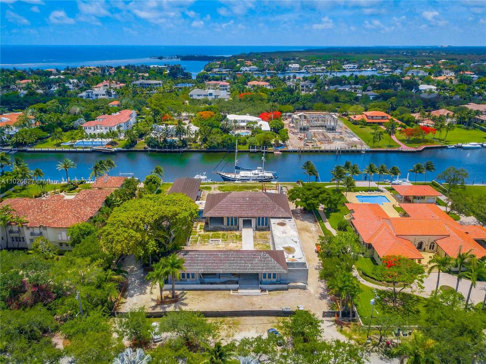 Small Image of 390 CASUARINA CONCOURSE, Coral Gables Number 8