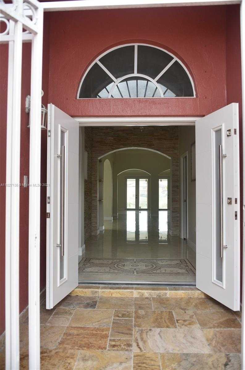 Small Image of 15545 SOUTH WEST 41ST TER, Miami Number 13
