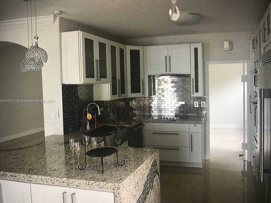 Small Image of 15545 SOUTH WEST 41ST TER, Miami Number 14
