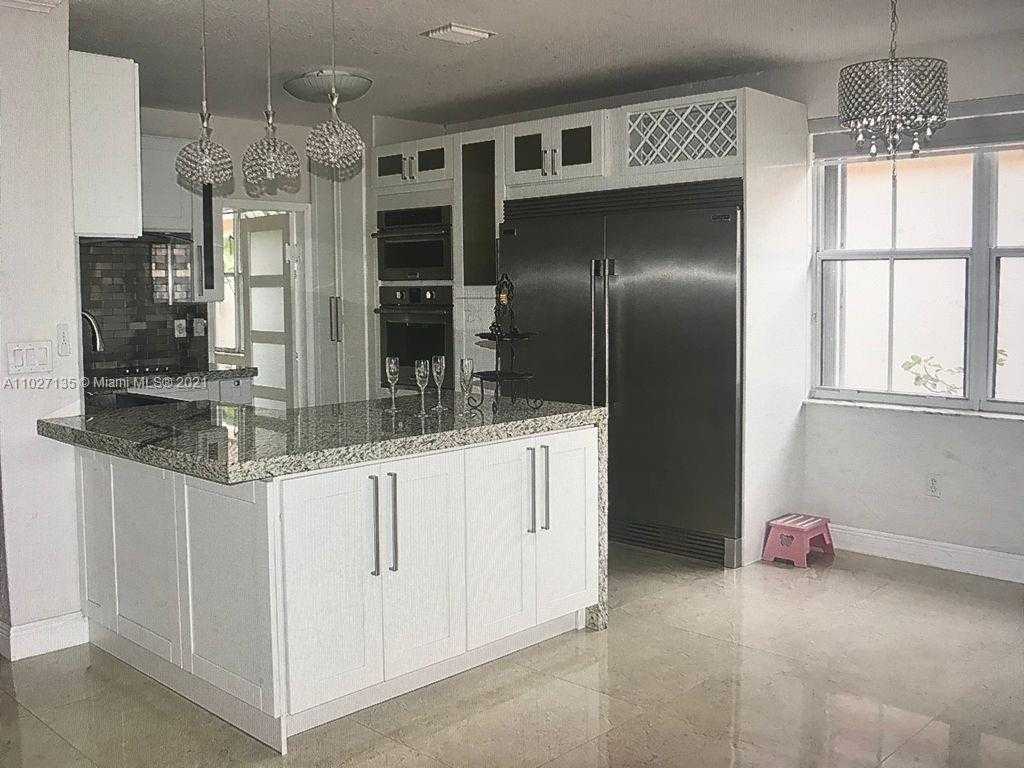 Small Image of 15545 SOUTH WEST 41ST TER, Miami Number 21