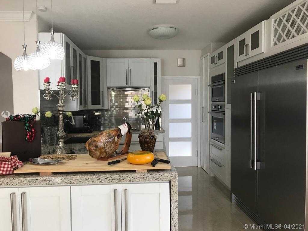 Small Image of 15545 SOUTH WEST 41ST TER, Miami Number 28