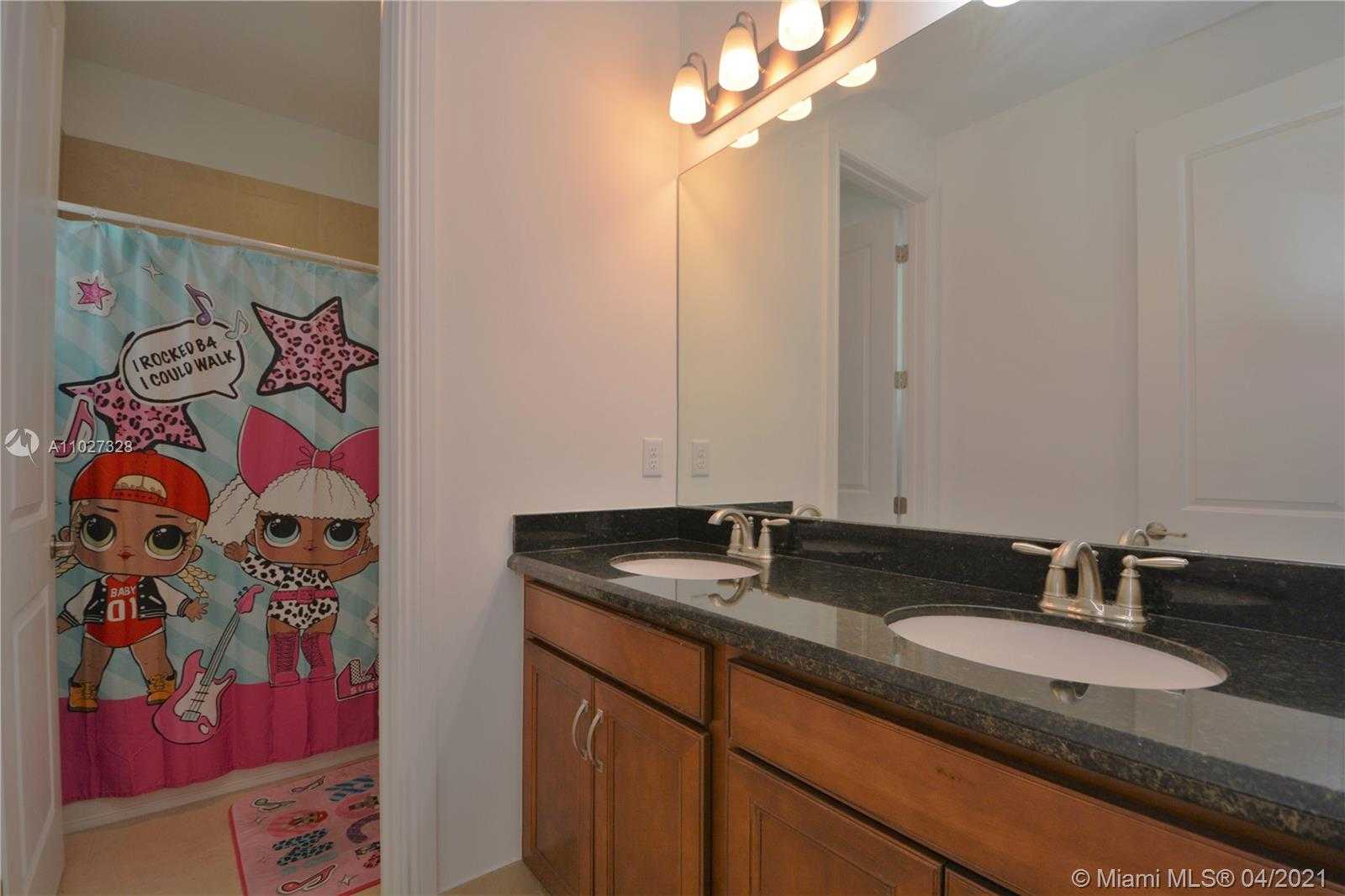 Small Image of 9378 WEST MERIDIAN DR W, Parkland Number 36