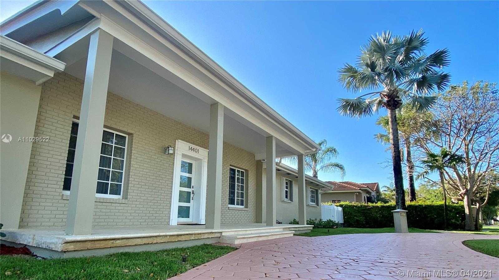 Small Image of 14401 SOUTH WEST 82 AVE, Palmetto Bay Number 3