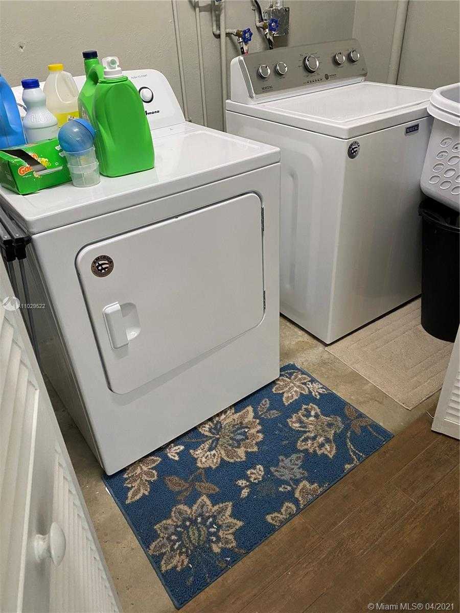 Small Image of 14401 SOUTH WEST 82 AVE, Palmetto Bay Number 30