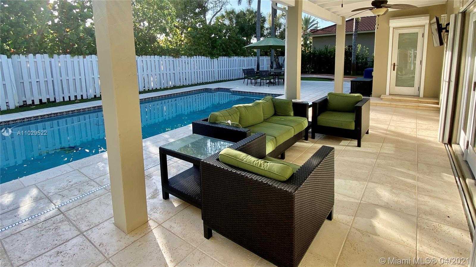 Small Image of 14401 SOUTH WEST 82 AVE, Palmetto Bay Number 5